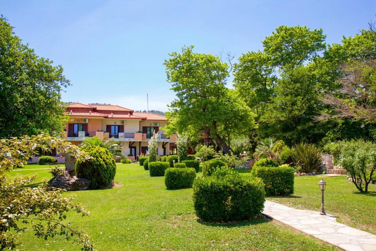 Stamos Apartments And Studios Вурвуру Экстерьер фото