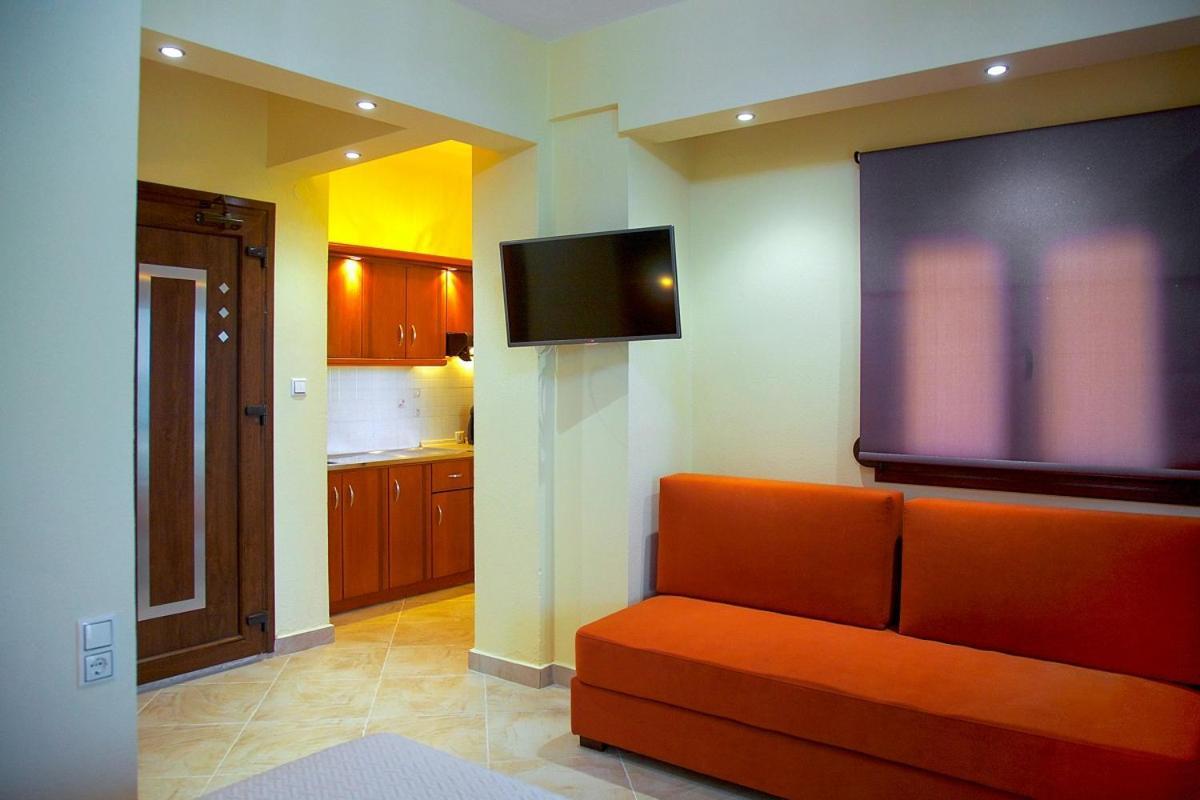Stamos Apartments And Studios Вурвуру Номер фото